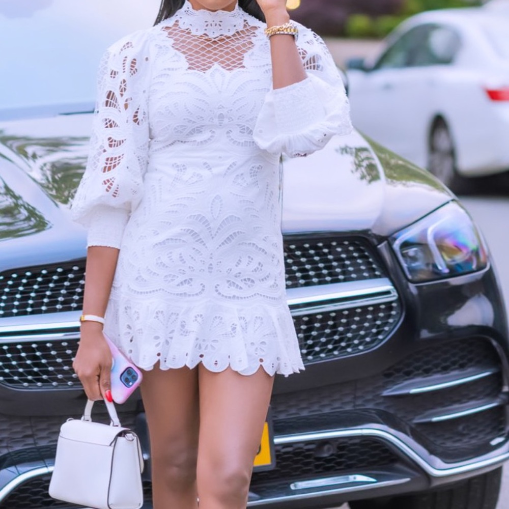 Alice+Olivia puff sleeve eyelet dress in Off White